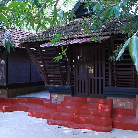 Arakkal Heritage Mararikulam Εξωτερικό φωτογραφία