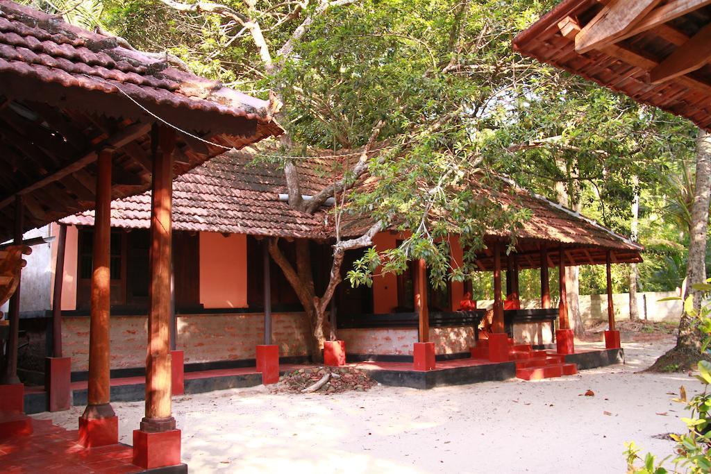 Arakkal Heritage Mararikulam Εξωτερικό φωτογραφία